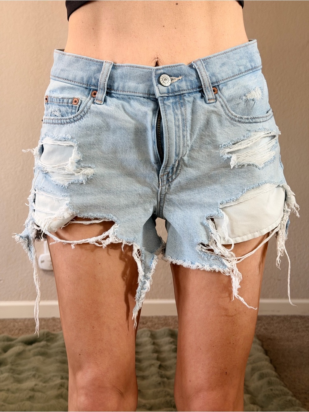 A&E Strigid Denim Curvy Highest Waist '90s Boyfriend Short